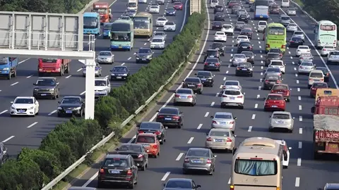 2025五一高速出行避坑全攻略|免费时间、易堵路段、绕行方案全掌握!-绿动下载